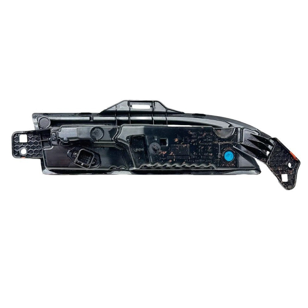 Opt OEM LAMP ASSEMBLY- REAR FASCIA LAMP- LEFT HAND for New Model 3